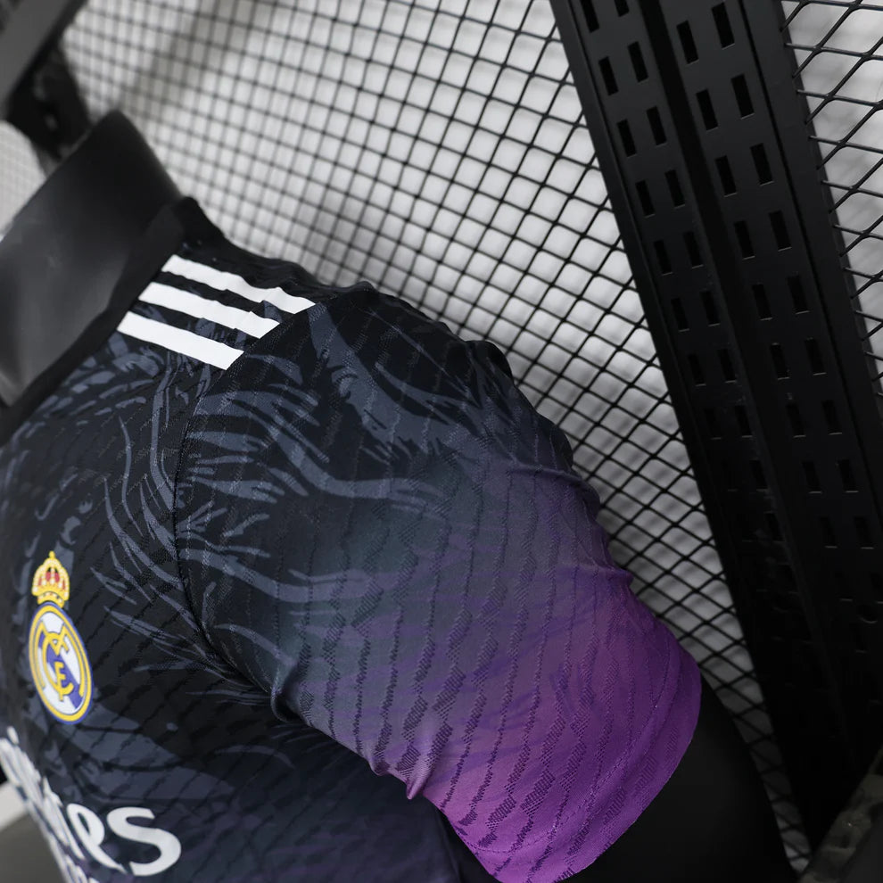2025-26 Real Madrid Joueur Spécial Purple Dragon